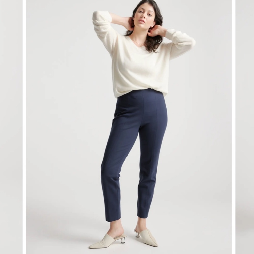 Quince Ultra-Stretch Ponte Pintuck Ankle
Pant Navy